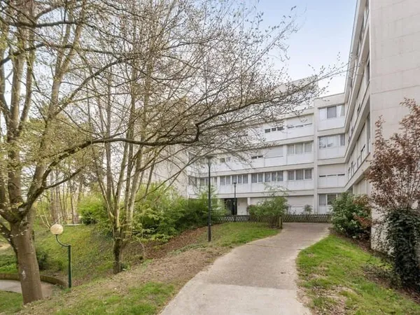 Appartement 5 pièces 97 m²