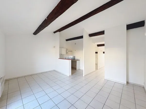 A VENDRE SERIGNAN (34) - Appartement T2 - Dernier étage