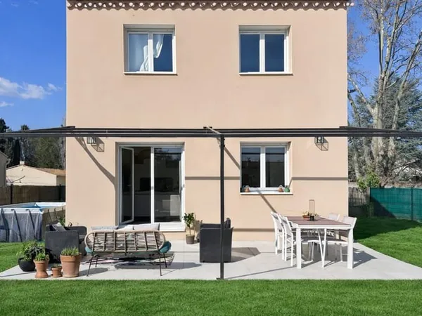 Maison Maillane
