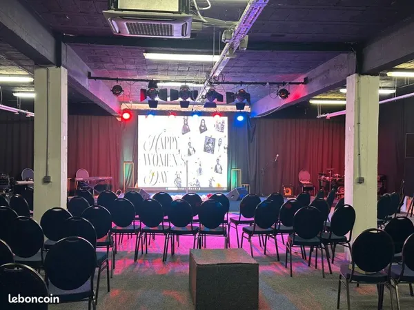 Salle de 400 m² à louer - Patin / Noisy-le-Sec