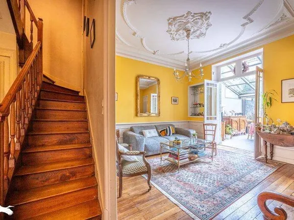 Maison 7 pièces 142 m²