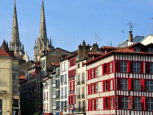 Local commercial 195 m²