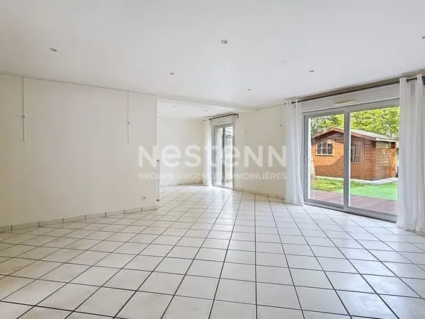 A vendre à MORANGIS: Maison 109 m² - Séjour 42 m² plein sud - 3 Chambres - Garage - DPE C