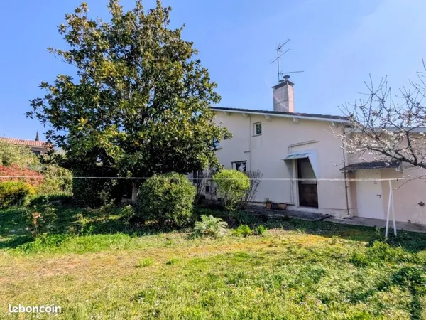 Maison 7 pièces 204 m²