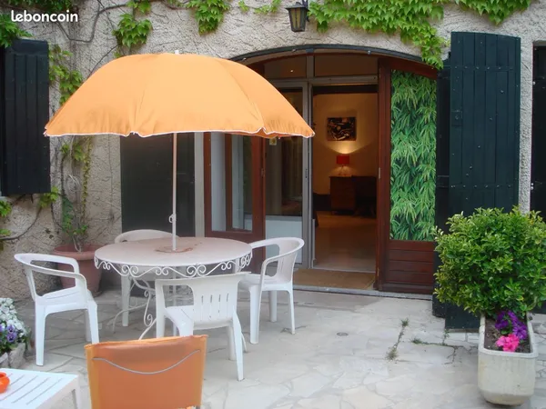 Appartement T1 meublé à Nîmes/St Césaire