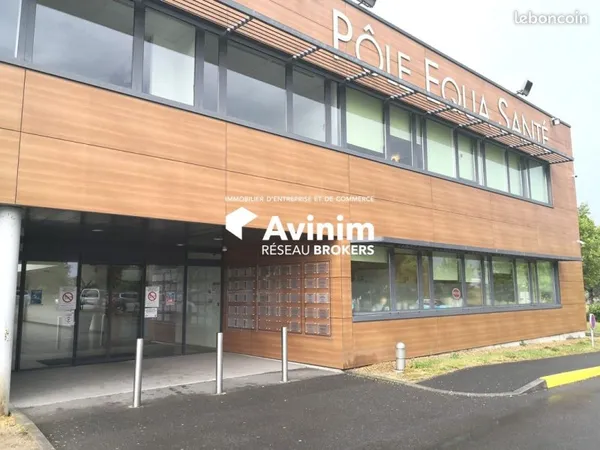Bureaux 73 m² Saint-Cyr-sur-Loire