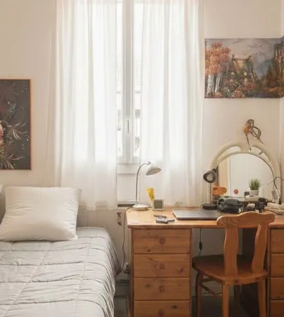 chambre meublée en maison avec jardin – proche m13