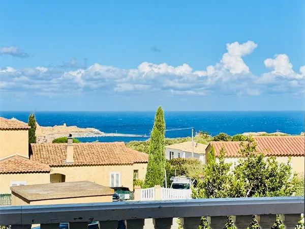 Villa 120 m2 vue mer proche Ile Rousse (Corse)
