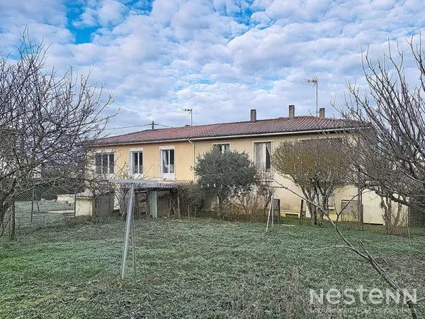 A Vendre Maison de trois pièces sur sous-sol de 70 m² avec jardin proche du centre de Condom