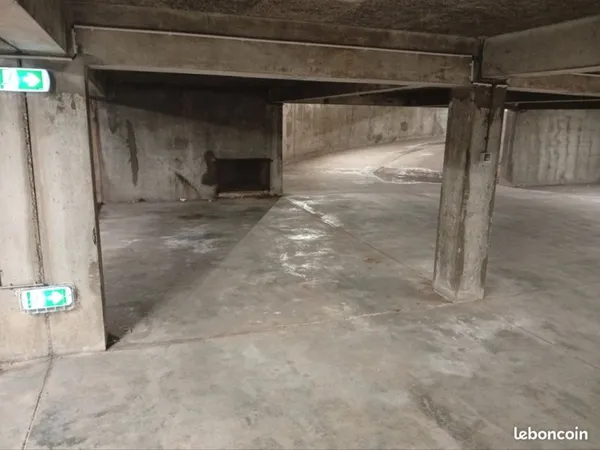 A vendre ou à louer garage