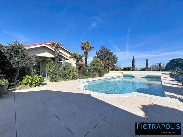 En Exclusivité, Magnifique Maison de 165m2, 4 chambres, un bure