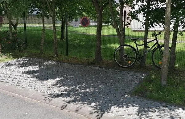 Parking 14 m²