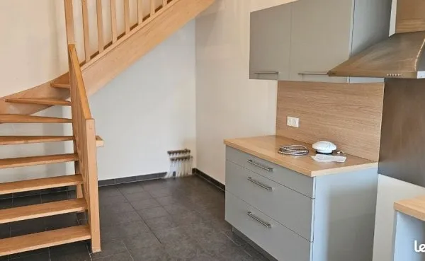 Appartement duplex résidence récente 121m2 5min RER