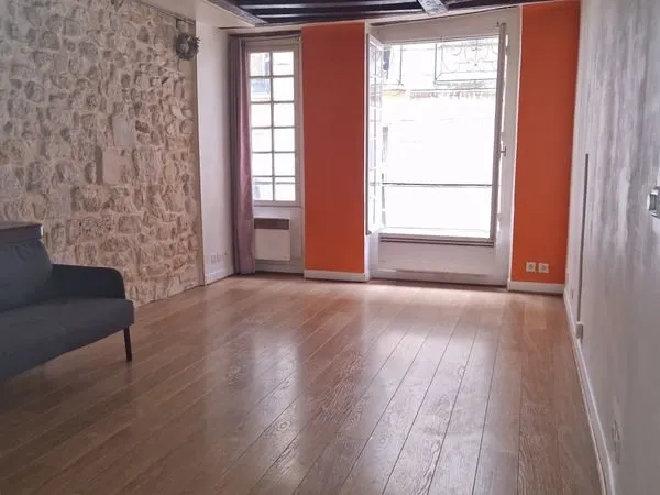 Vente Studio Paris IVeme