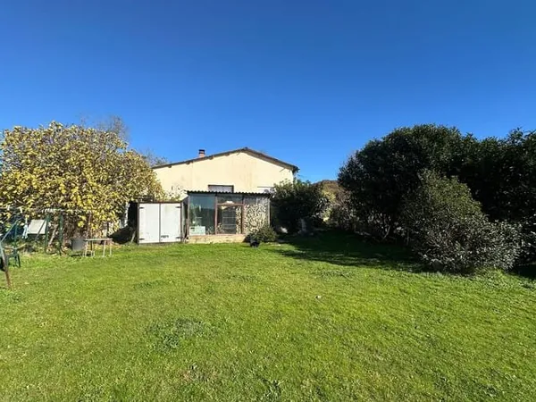 Immeuble 8 pièces 290 m²