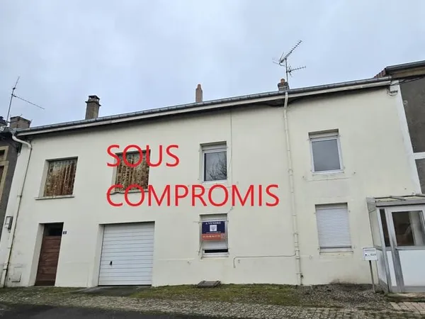 Maison de village proche Luxembourg,134m2 habitable, 340m2 total , stockage,terrain 9 ares