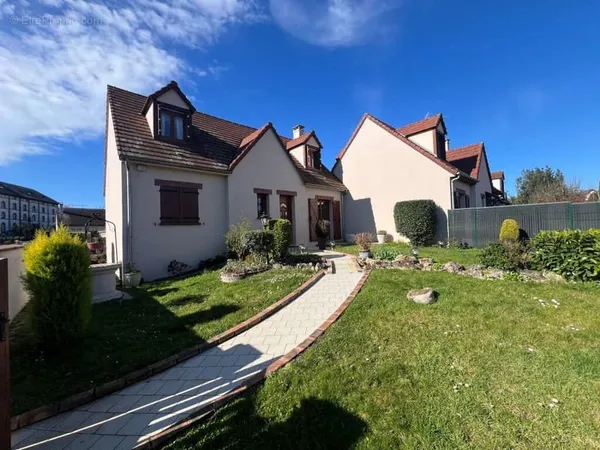 Pavillon sur sous-sol complet