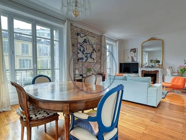 Appartement 6 pièces 99 m²