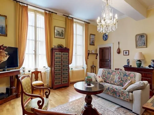 Appartement de charme T4 - quartier historique