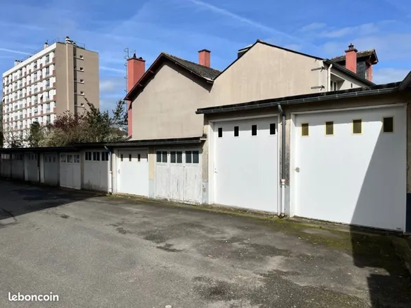 Garage parking