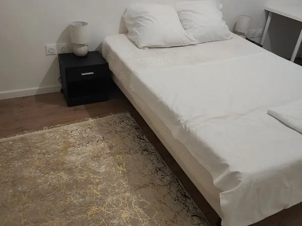 Chambre meublée en colocation Aubervilliers