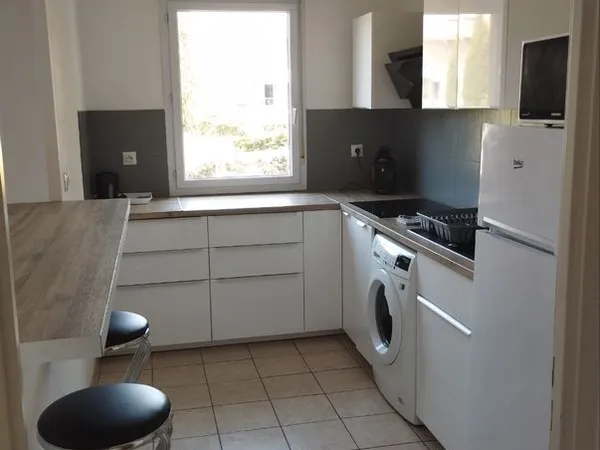 Location T2 meublé étudiant 9 mois