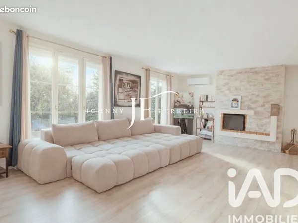 Maison familiale 7 pièces 150 m²