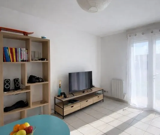 APPARTEMENT T2 - BUXEROLLES