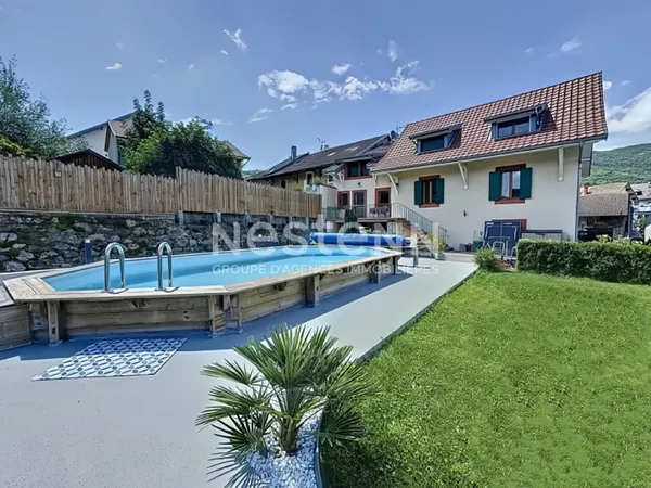 Maison familiale 5 chambres avec piscine à 6 min de Genève ? baisse de prix immédiate