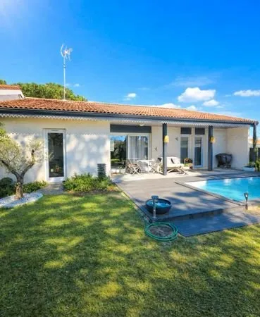 Maison avec piscine proche du lac