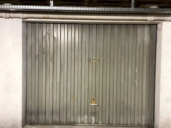 Garage à louer