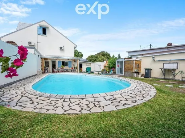 Villa F6 de 197m² à SAINT-JOSEPH
