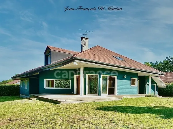Maison à vendre 8 pièces ARMOY (74)