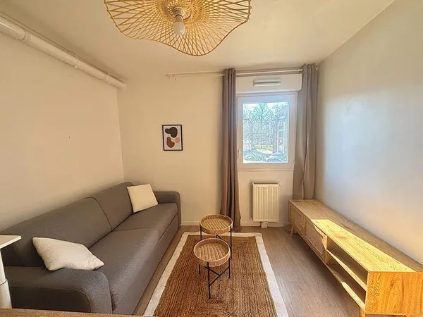 Studio 1 pièce 19 m²