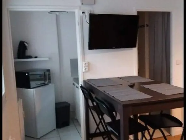 Appartement studio meublé