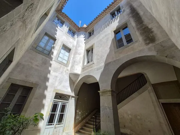 CARCASSONNE CENTRE-VILLE - APPARTEMENT 82 M2 - 2 CHAMBRES +