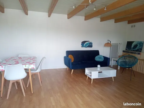 Maison à Audièrne - disponible à la location longue durée