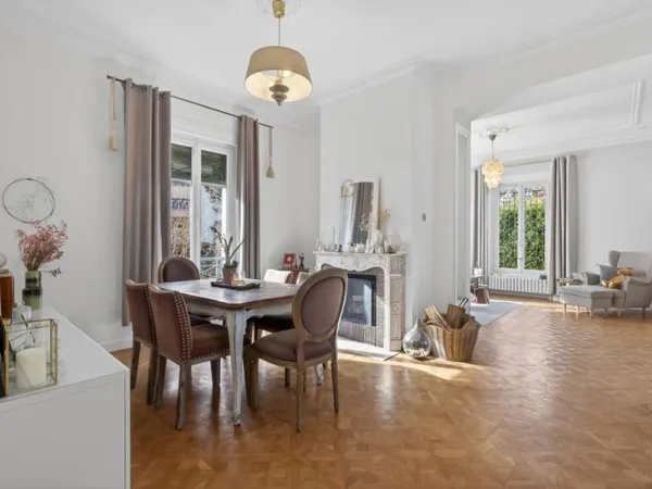 Maison de luxe 11 pièces 174 m²