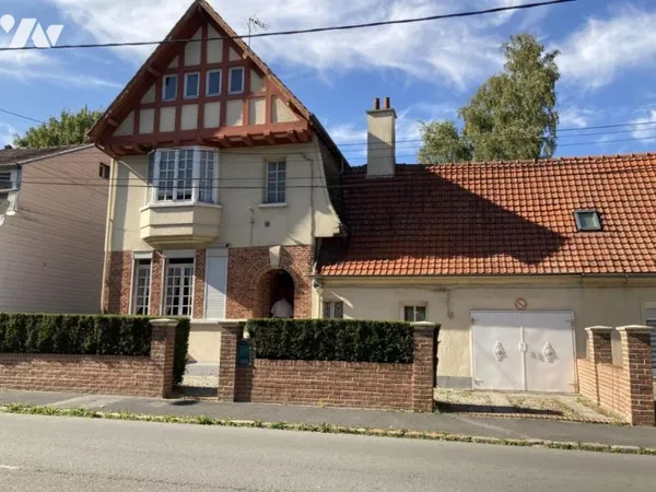 Maison 8 pièces 140 m²