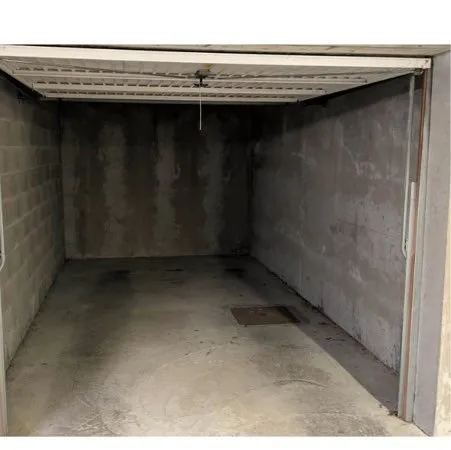 Garage Box