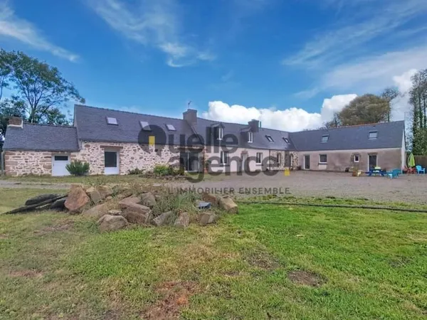 Maison 9 pièces 220 m²
