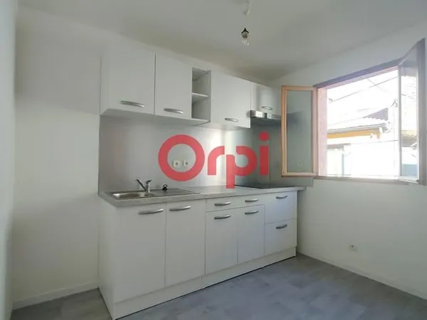 Maison 3 pièces 95 m²
