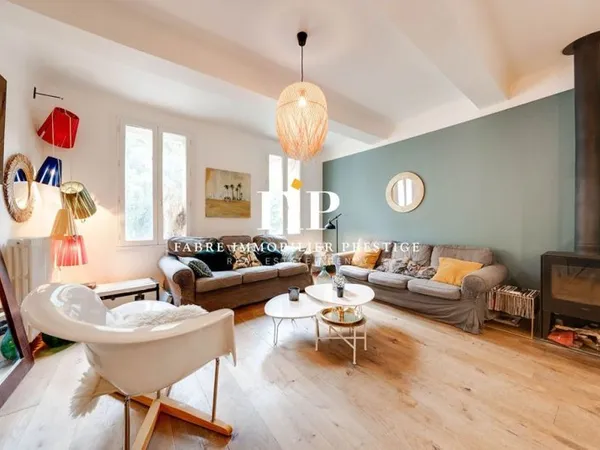 Maison de luxe 6 pièces 147 m²
