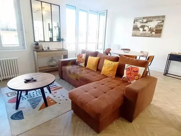 Charming Furnished Apartment in Châteauroux