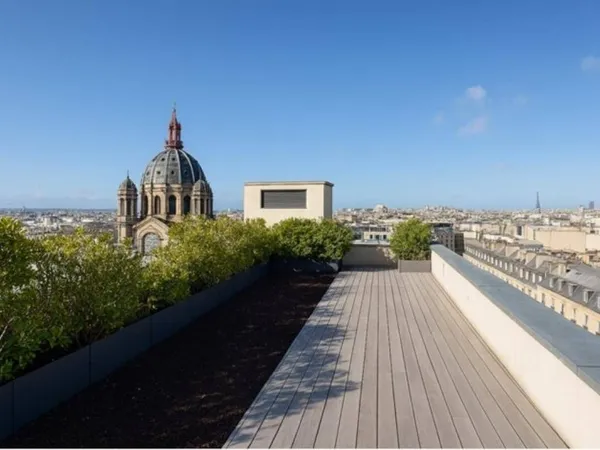 Bureaux 2592 m²
