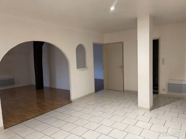 Neufchateau Appartement T5