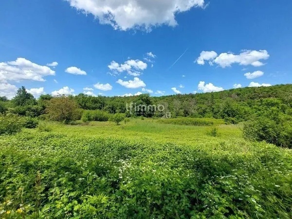 Terrain constructible 4368 m²