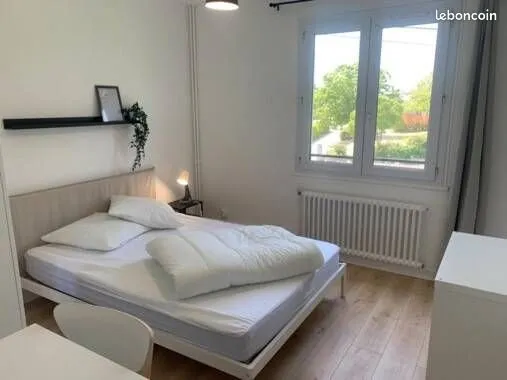 Grande chambre colocation