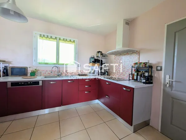 Vue vignes, villa plain-pied 137 m², 4 ch et bureau
