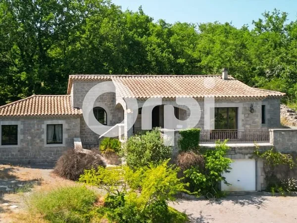 Maison 5 pièces 137 m²